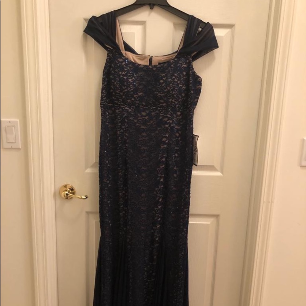 Dark blue Alex Evenings gown - women’s size 14, NEW